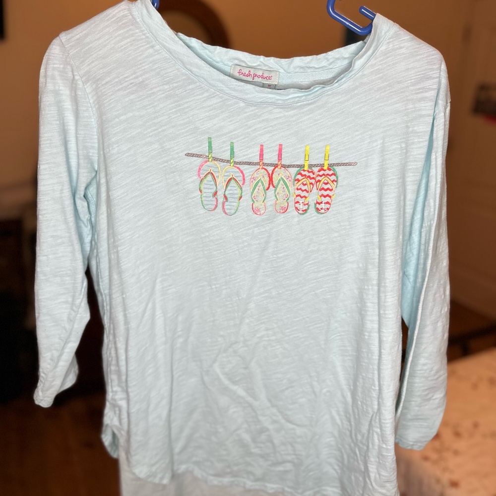Fresh Produce aqua graphic top. Tunic, 3/4 sleeves, flip flops summer wear